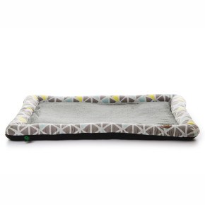 Poduška Velvet Triangl XL, 100 cm, vzor trojúhelníky, pohodlná poduška pro velké psy